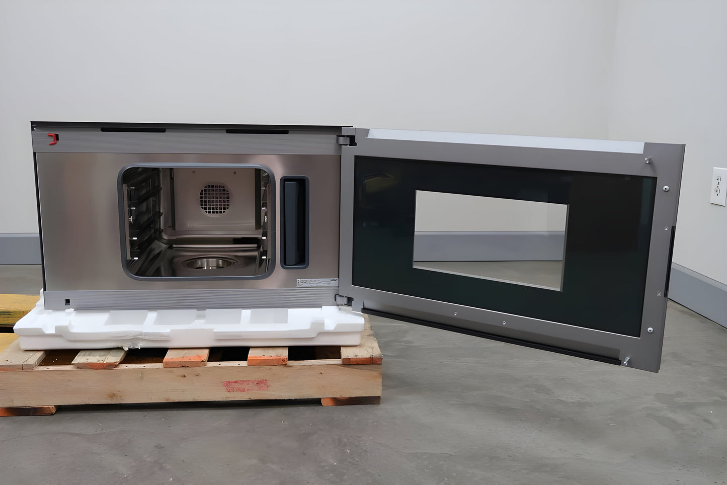 Gaggenau 30" 400 Series Stainless 1.5 cuft Capacity Combi-Steam Oven BS464610
