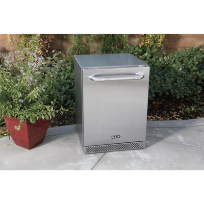 Bull Grills Stainless Steel Series II Premium Outdoor Fridge (13700)