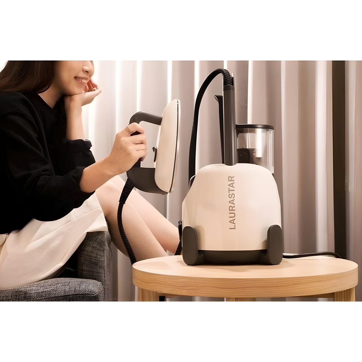 Laurastar Lift Steam Iron in White - 000.0603.511