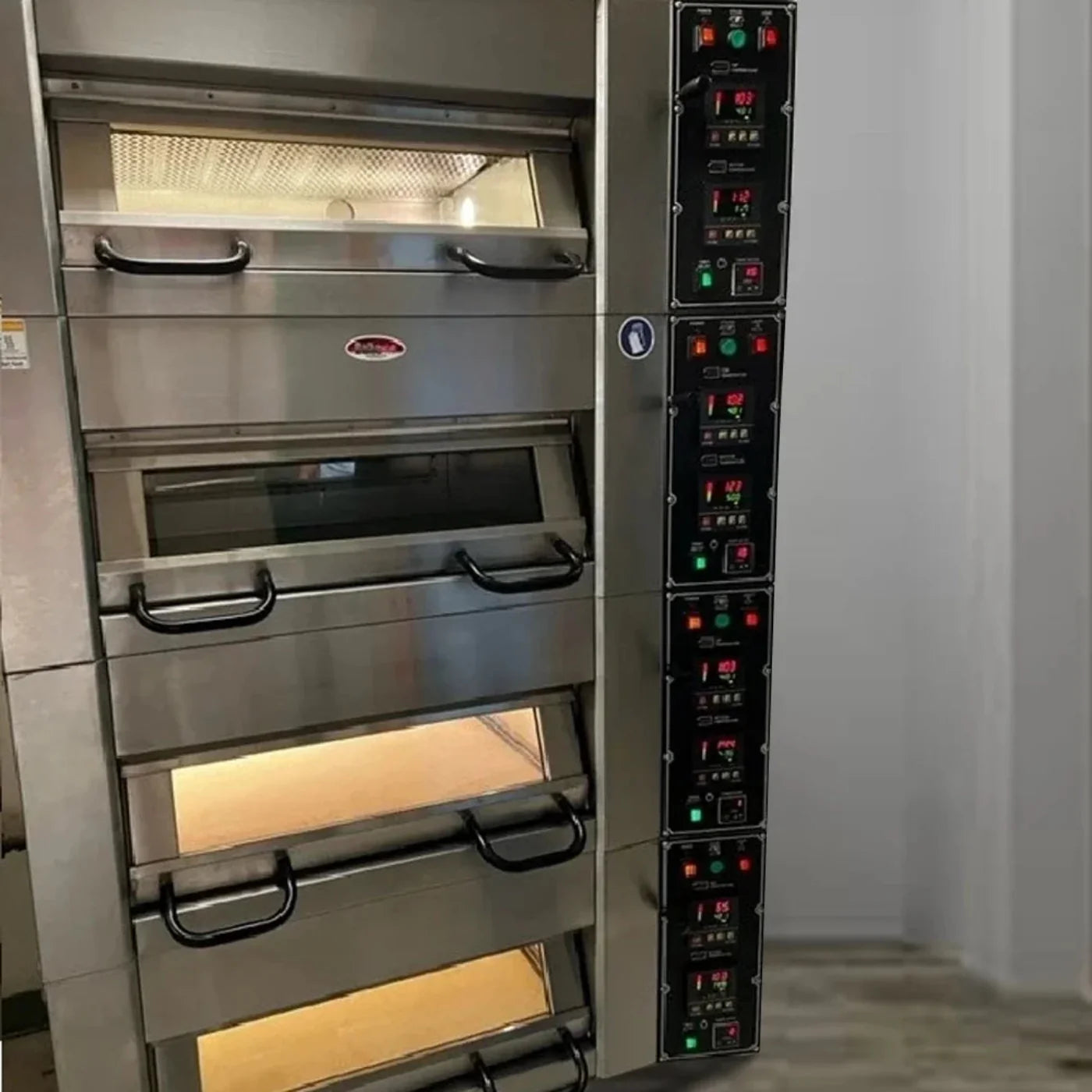 BakeMax 55" One Deck Electric Oven, Accommodates (2) 18" X 26" Pans, 220v/60/3 - BMDDD01