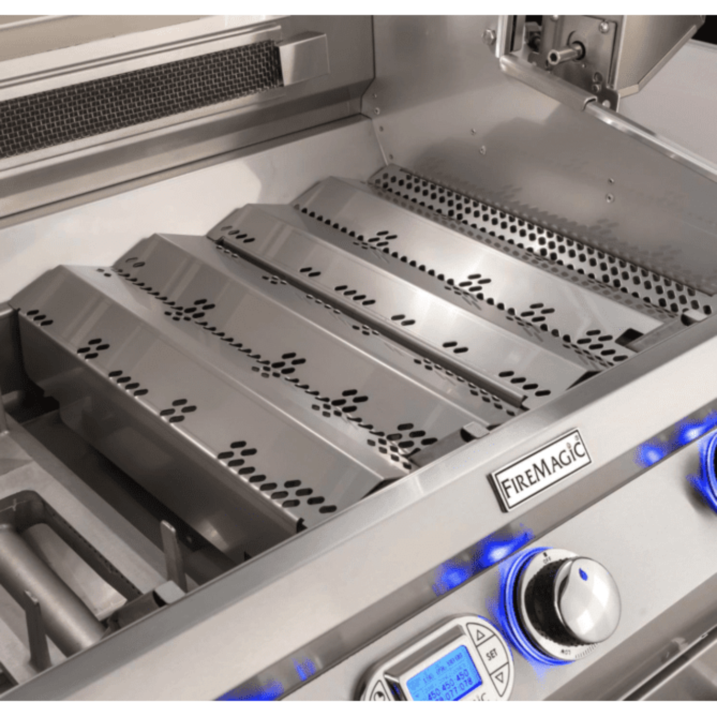 Fire Magic Echelon Diamond E790S 36-Inch Natural Gas Grill W/ Side Burner, One Infrared Burner, Magic View Window, Rotisserie, & Digital Thermometer - E790S-8L1N-62-W