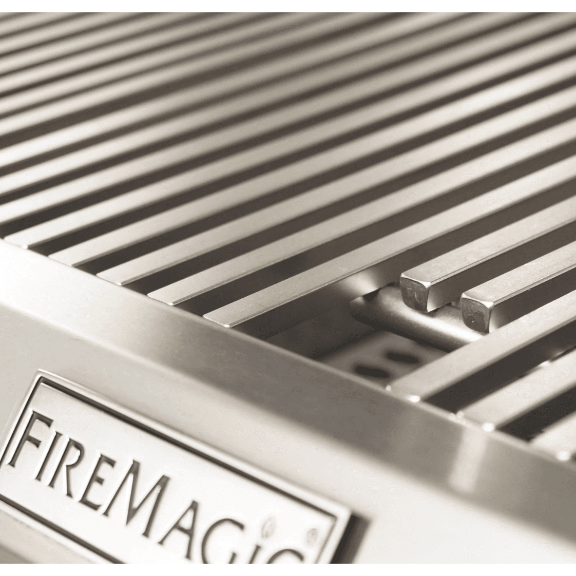 Fire Magic Echelon Diamond E790S 36-Inch Propane Gas Grill W/ Side Burner, One Infrared Burner, Magic View Window, Rotisserie, & Digital Thermometer - E790S-8L1P-62-W - Fire Magic Grills