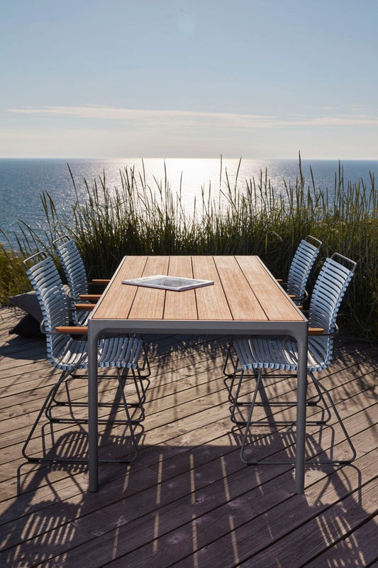 HOUE FOUR Dining Table