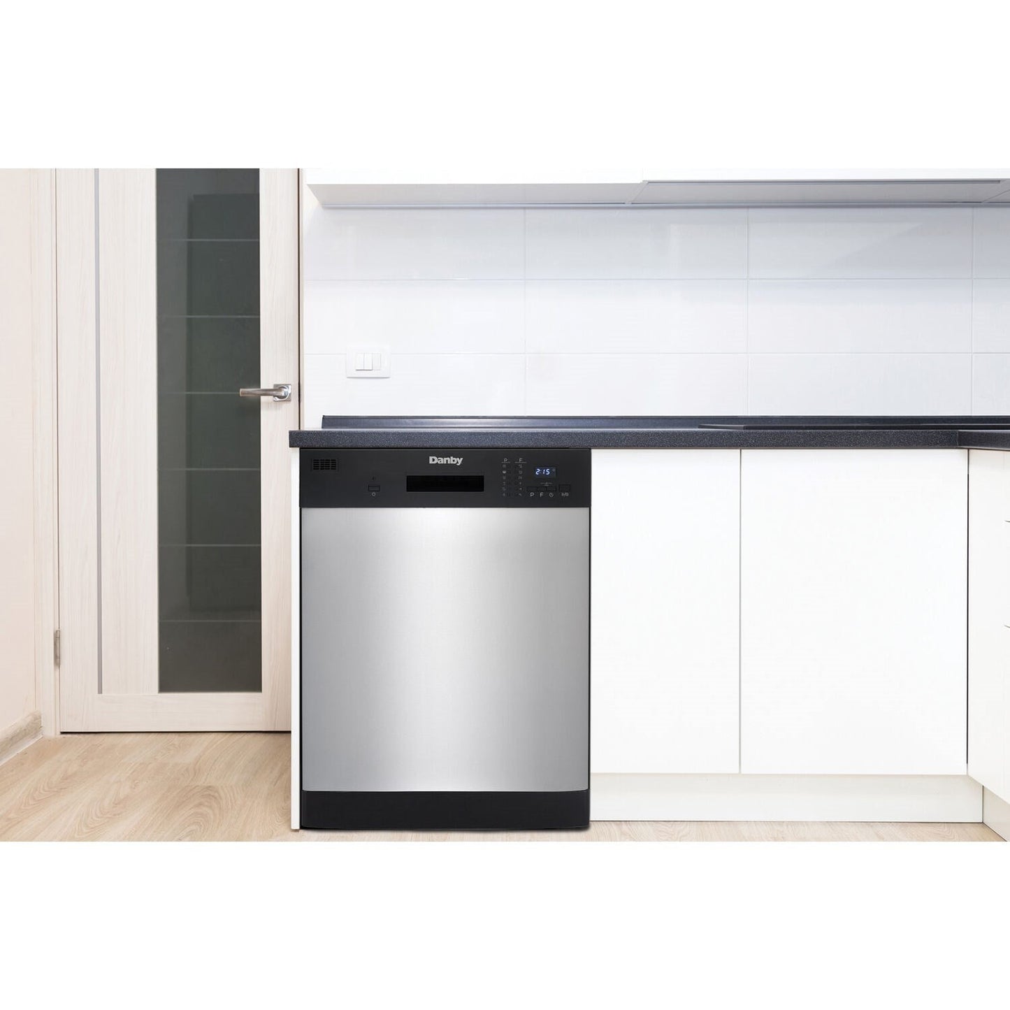 Danby - 24 inch Built-In Dishwasher,12 Place Settings, SS Interior, 6 Wash Programs | DDW2404EBSS