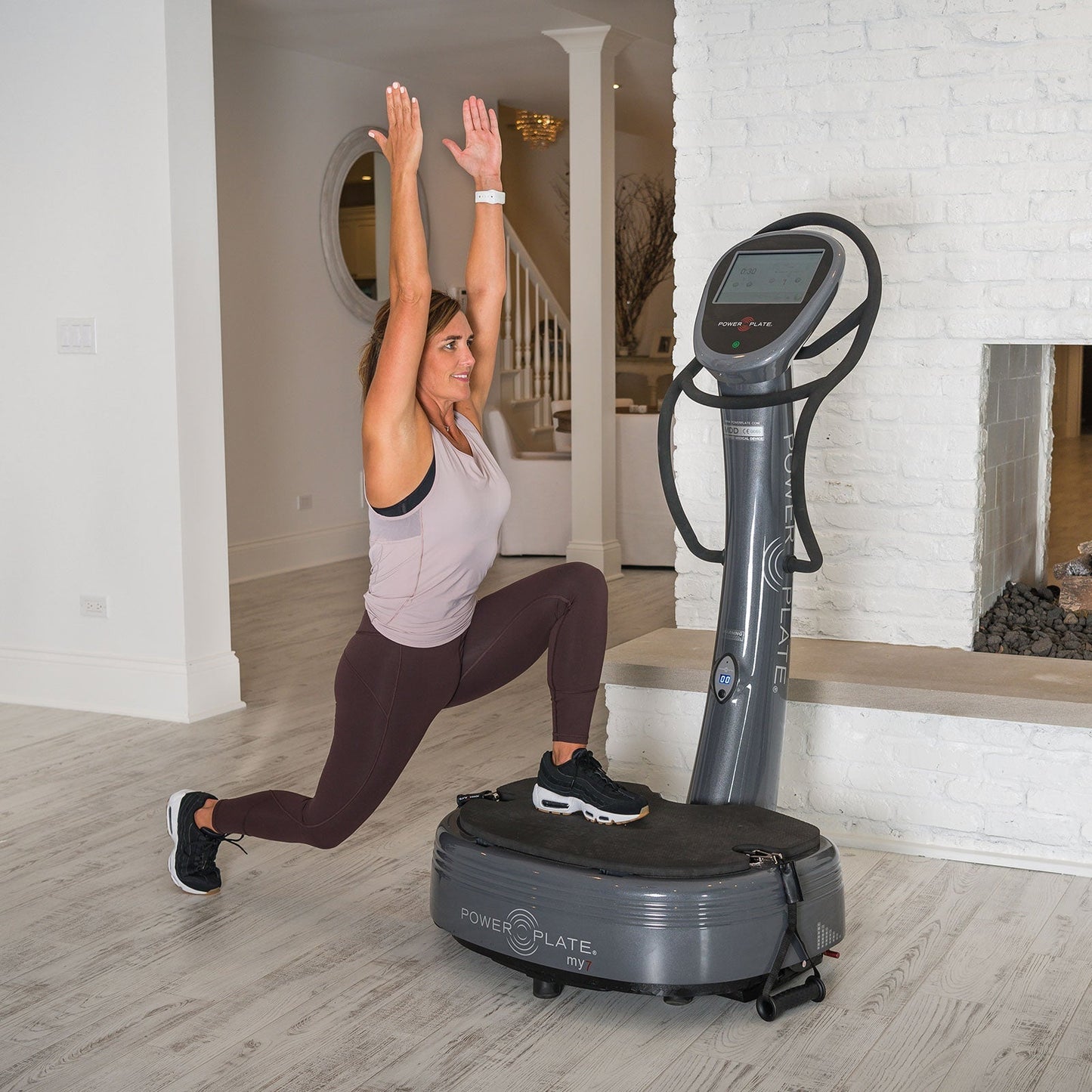 Take your health and fitness to its highest level with more than 250 customized programs and more than 1,000 individual exercises. The Power Plate my7 is the pinnacle of our unique whole body vibration technology. This advanced whole body vibration device features an integrated touchscreen computer complete with more than a thousand exercise videos and coaching tips to guide you through whole body vibration training tailored to your needs.
